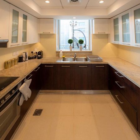 First Class 2Br With Burj Khalifa & Downtown View 迪拜 外观 照片