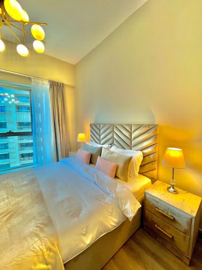 First Class 2Br With Burj Khalifa & Downtown View 迪拜 外观 照片