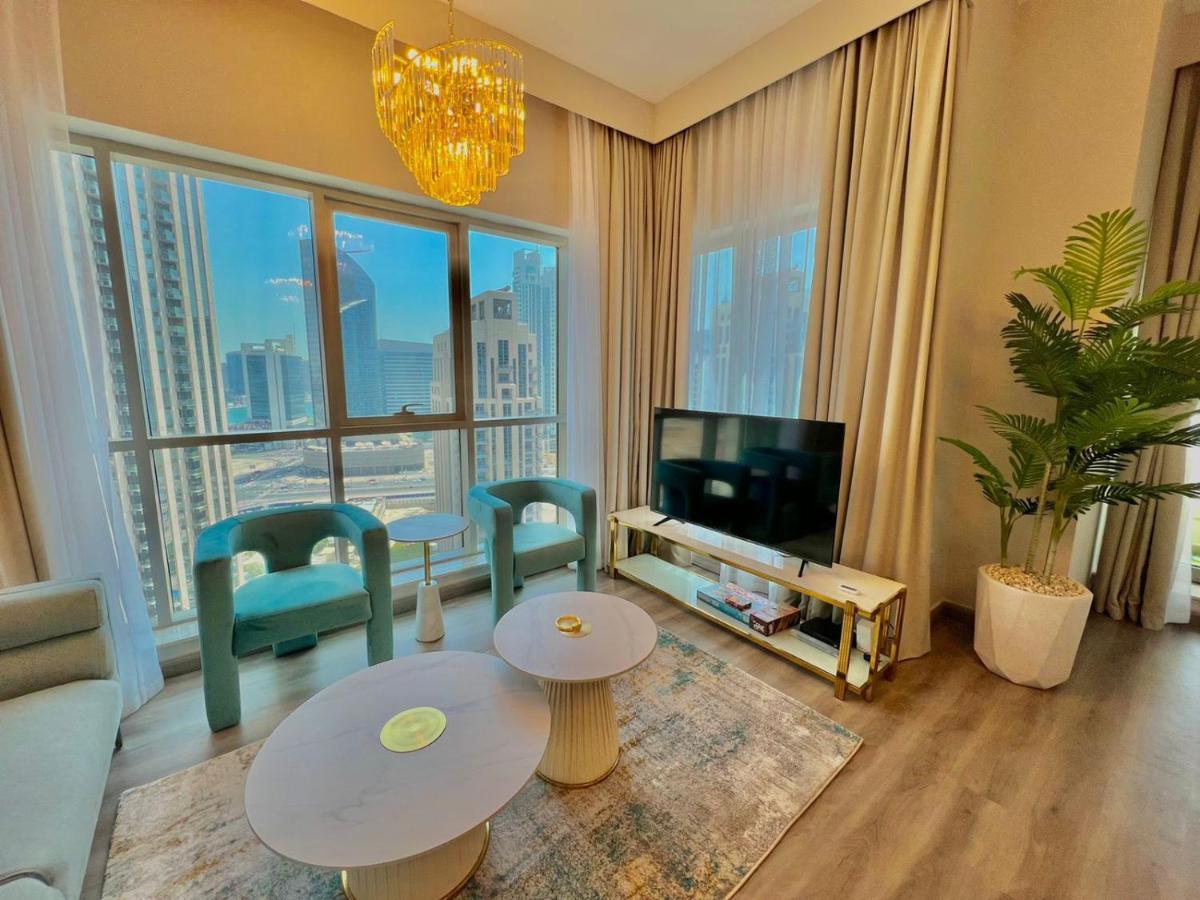 First Class 2Br With Burj Khalifa & Downtown View 迪拜 外观 照片