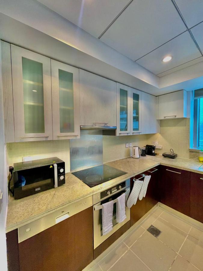 First Class 2Br With Burj Khalifa & Downtown View 迪拜 外观 照片
