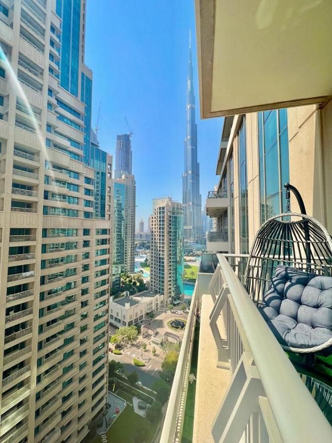First Class 2Br With Burj Khalifa & Downtown View 迪拜 外观 照片
