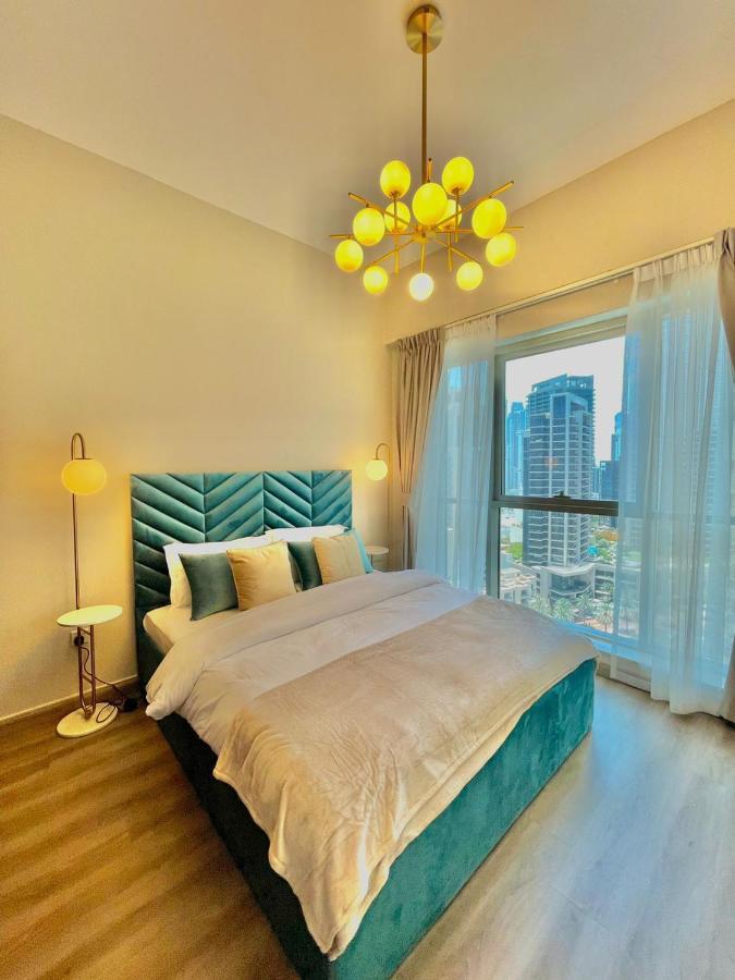 First Class 2Br With Burj Khalifa & Downtown View 迪拜 外观 照片