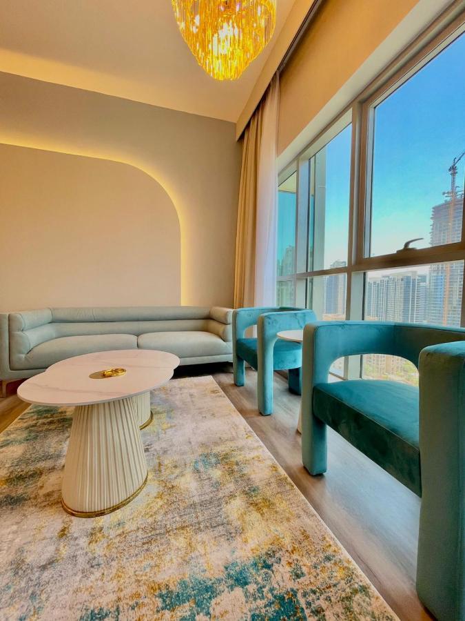 First Class 2Br With Burj Khalifa & Downtown View 迪拜 外观 照片