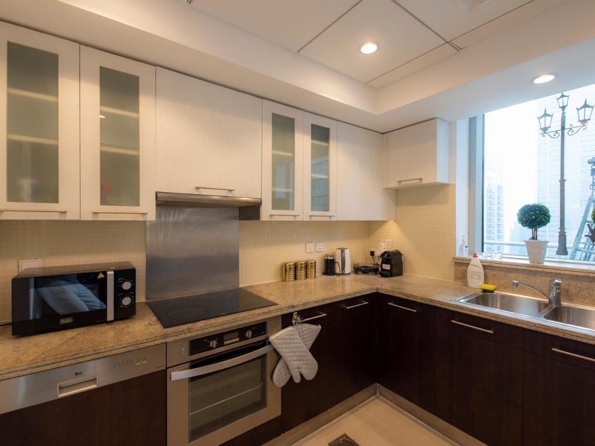 First Class 2Br With Burj Khalifa & Downtown View 迪拜 外观 照片